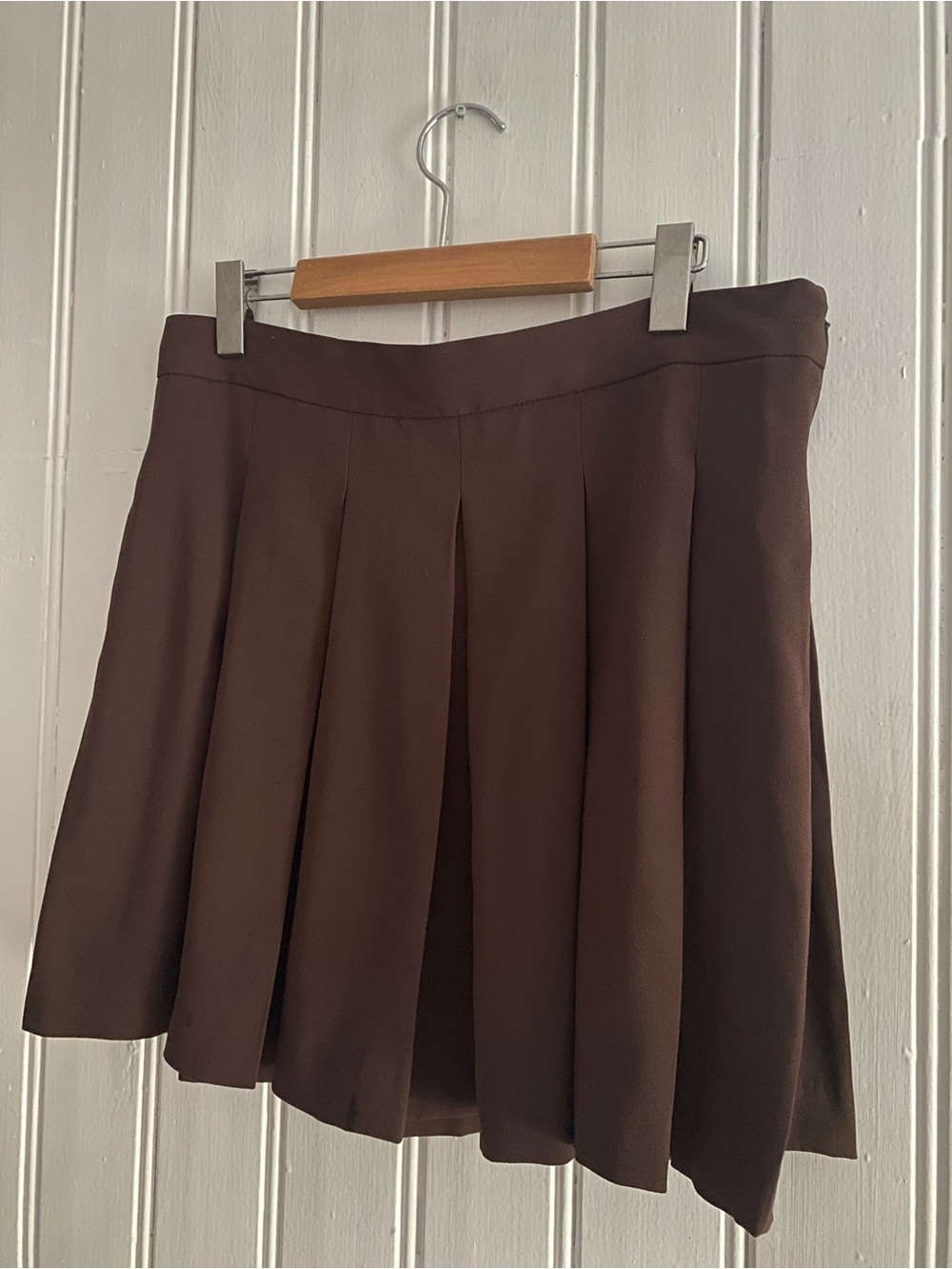 ARITZIA BABATON savoy skirt pleated tennis mini skirt coffee brown size 12